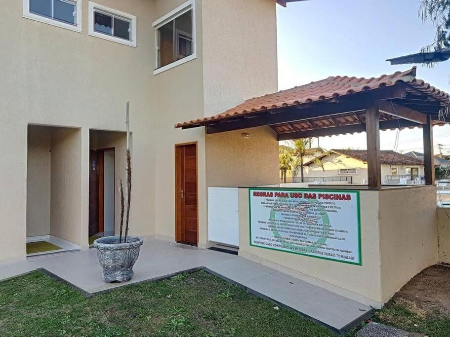 Casa Com Piscina, Churrasqueira E Ar Condicionado Em Condominio Cabo Frio Exterior foto