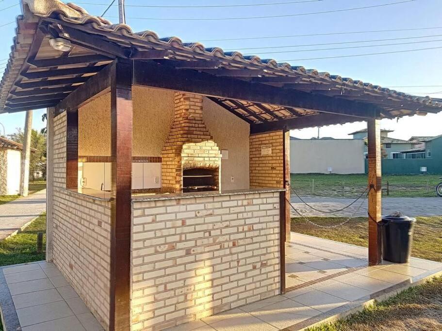 Casa Com Piscina, Churrasqueira E Ar Condicionado Em Condominio Cabo Frio Exterior foto
