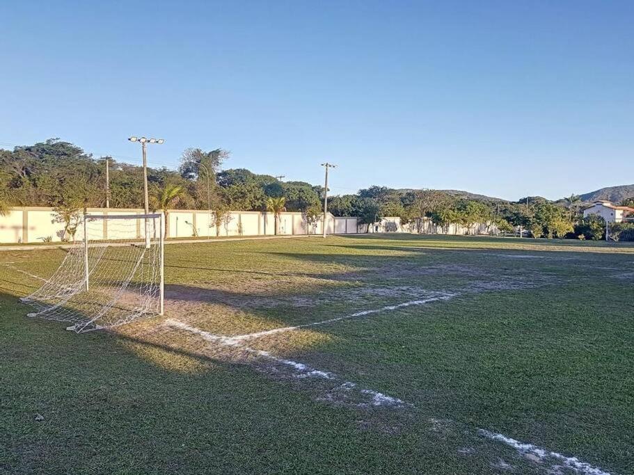 Casa Com Piscina, Churrasqueira E Ar Condicionado Em Condominio Cabo Frio Exterior foto